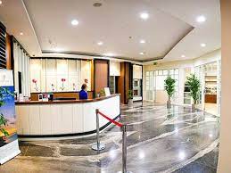 First Class Lounge